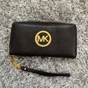 Michael Kors Wristlet